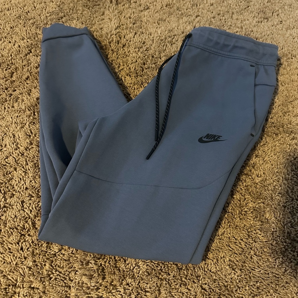 Nike men’s tech fleece joggers